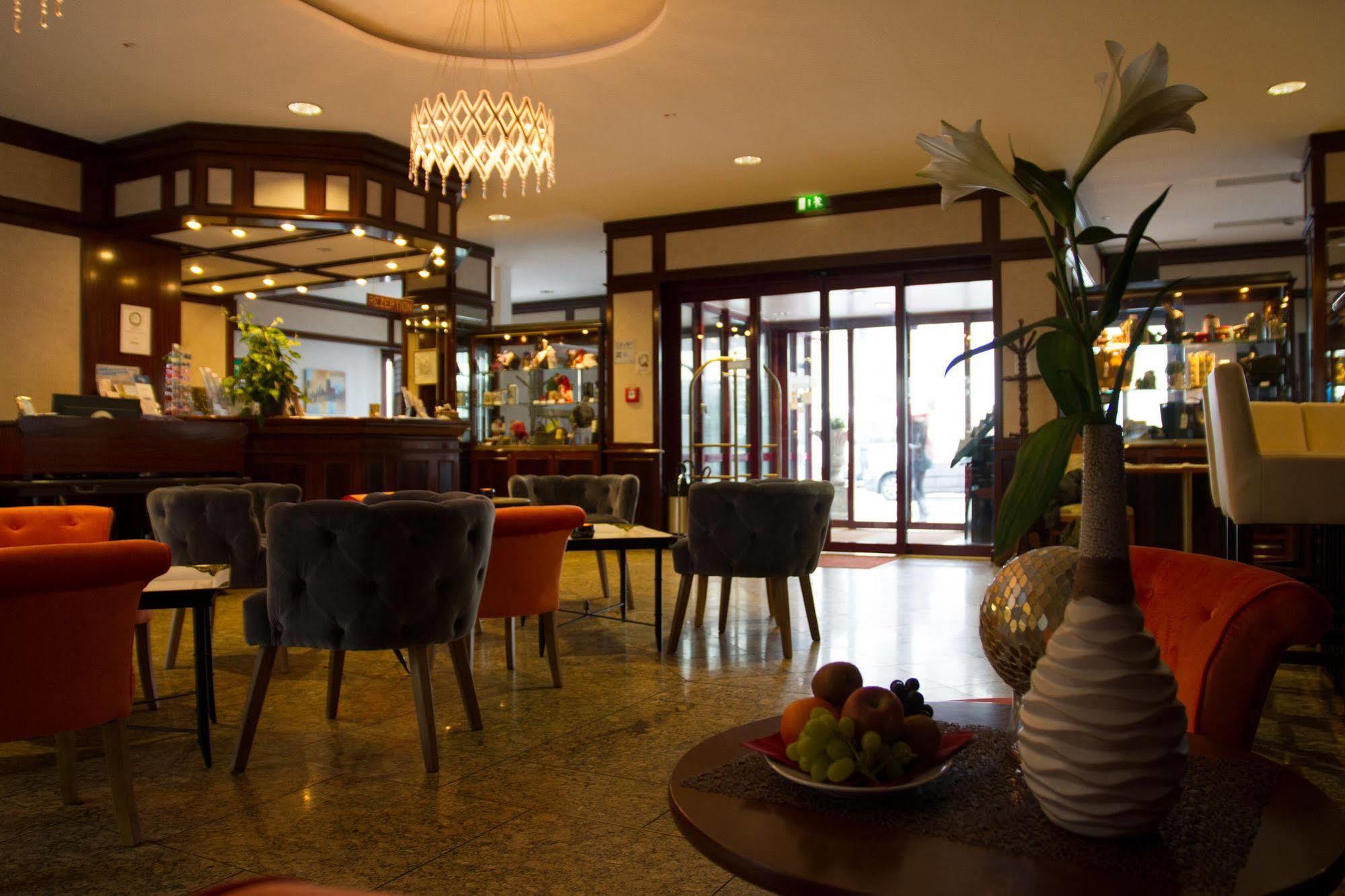 Hotel Exquisit