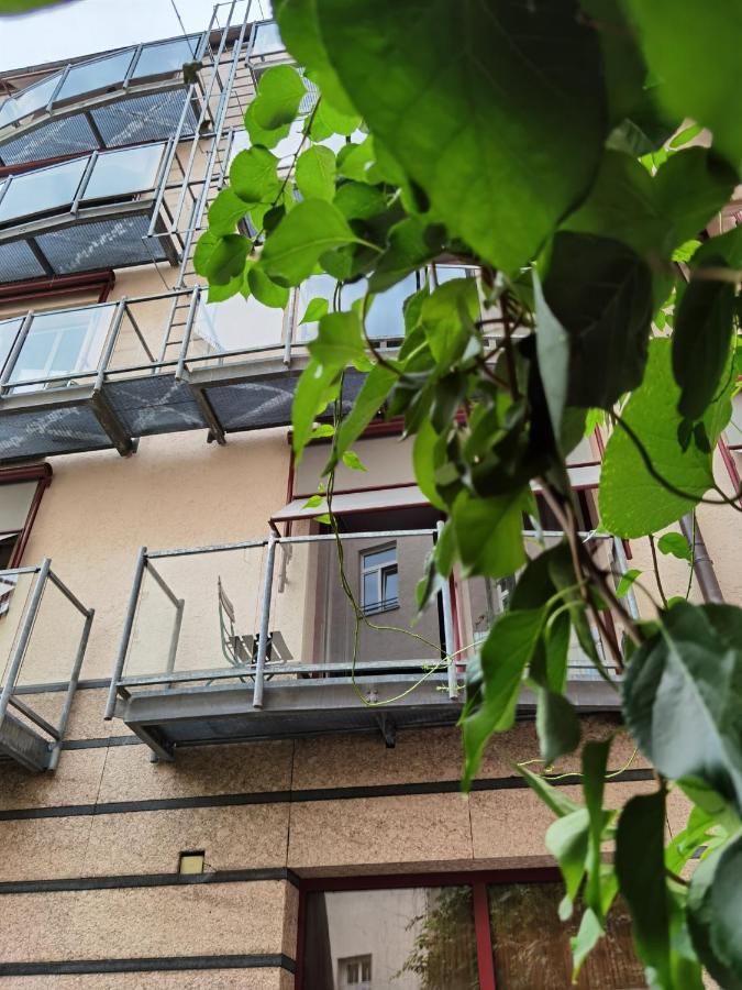 Exquisit 4* Munich