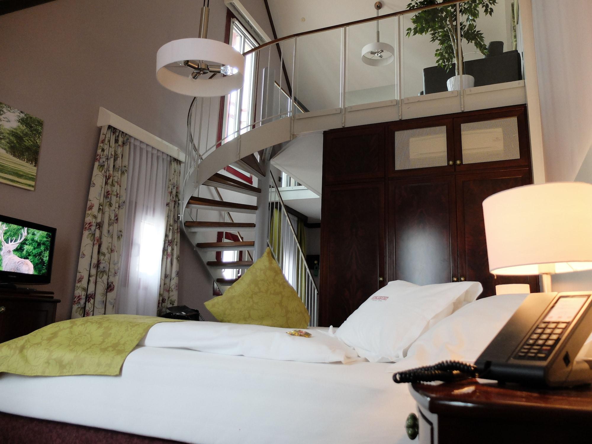 Exquisit 4* Munich